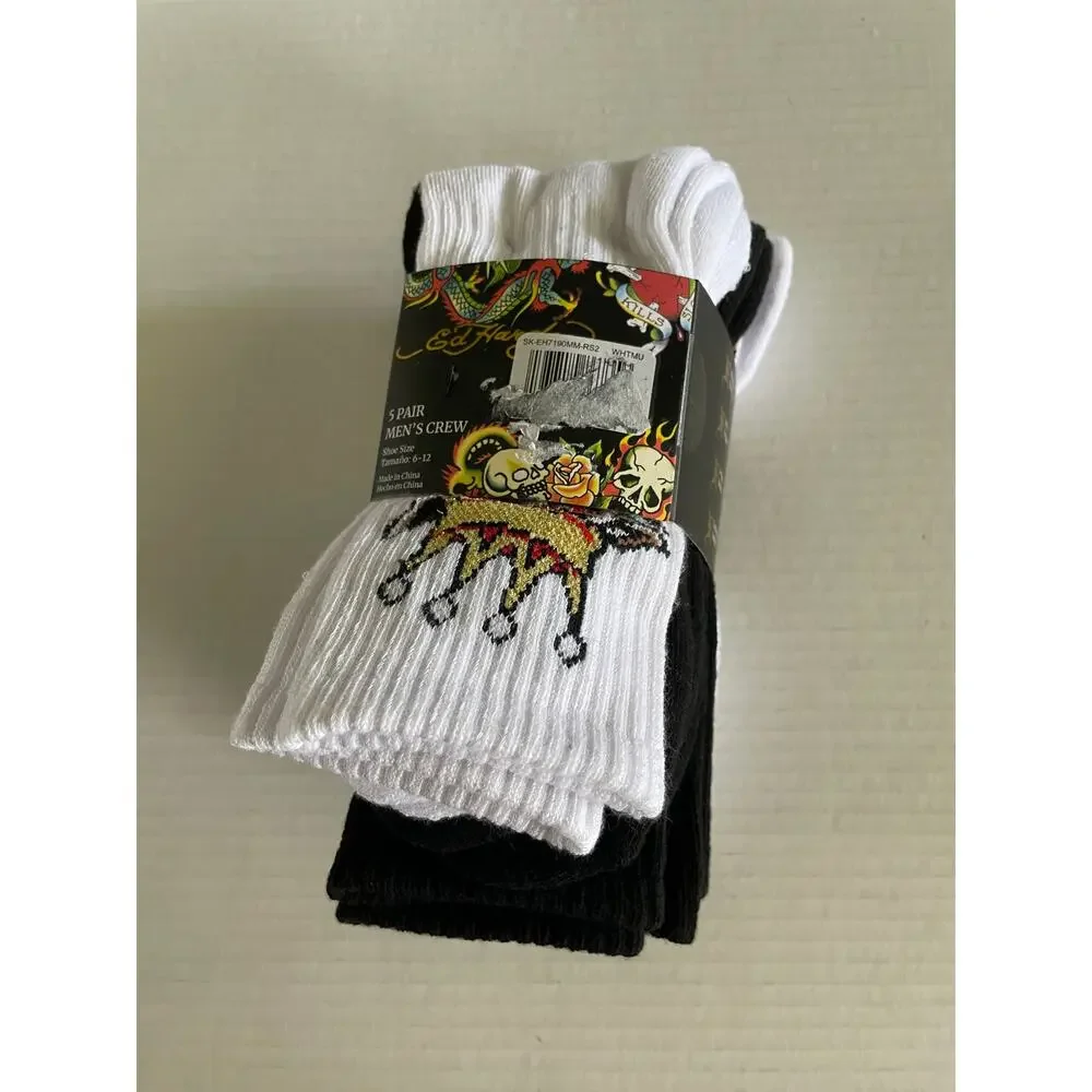 ADULT ED HARDY 5 PAIR BLACK WHITE CREW SOCKS NEW